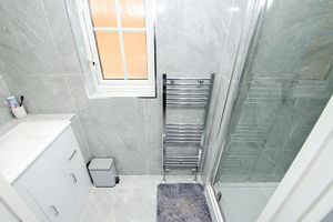 Photo 1- click for photo gallery